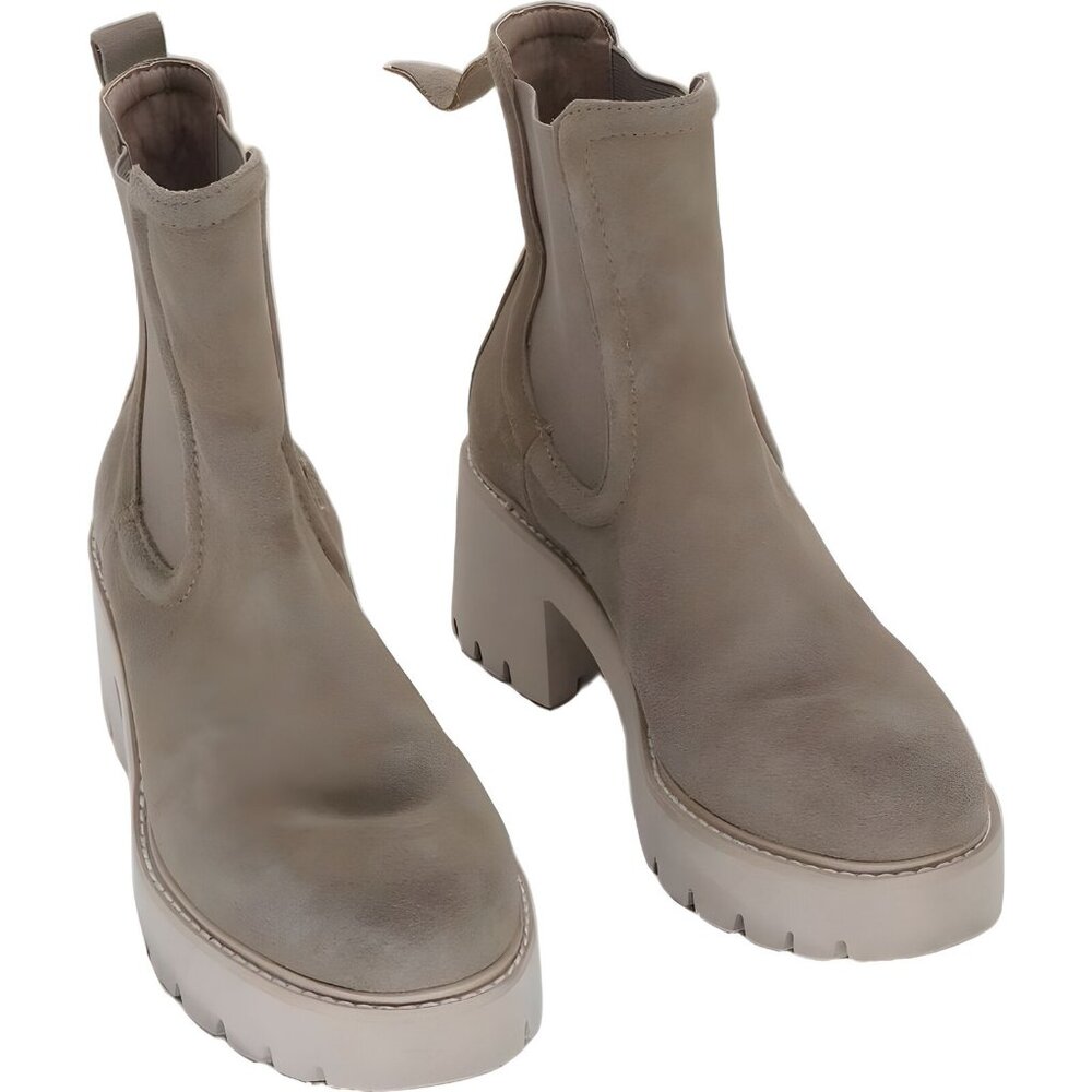 RIBETRINI Women's Classic Beige Chelsea Boots Size 7 - Broken Heel Tab - Picture 1 of 6